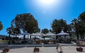 Onar Hotel